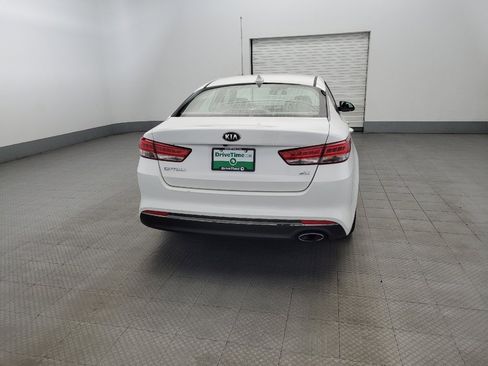 Used 2016 Kia Optima EX image 7