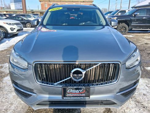 Used 2016 Volvo XC90 T6 Momentum w/ Momentum Plus Package image 5