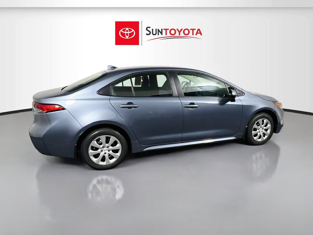 New 2027 Toyota Corolla LE FWD image 3