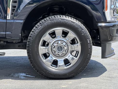 Used 2023 Ford F250 Lariat w/ Lariat Ultimate Package image 42