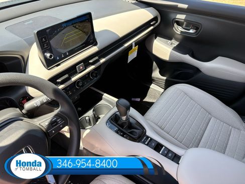 New 2027 Honda HR-V LX image 12
