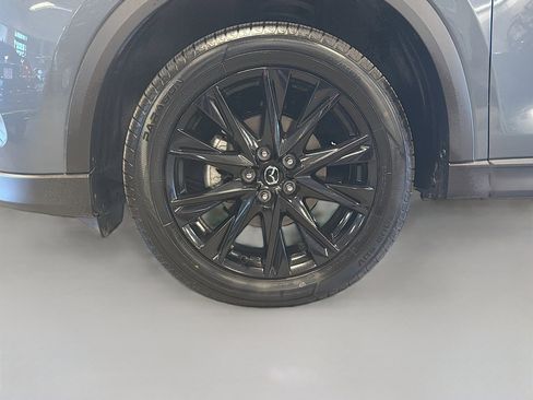 Used 2025 MAZDA CX-5 Carbon Edition image 11
