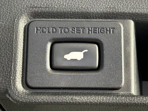Used 2023 Acura RDX AWD image 15