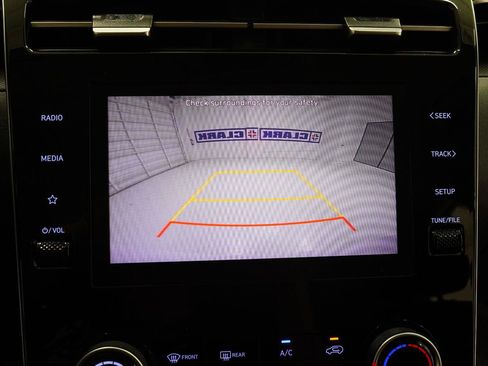 Used 2023 Hyundai Tucson SEL AWD/4WD image 16