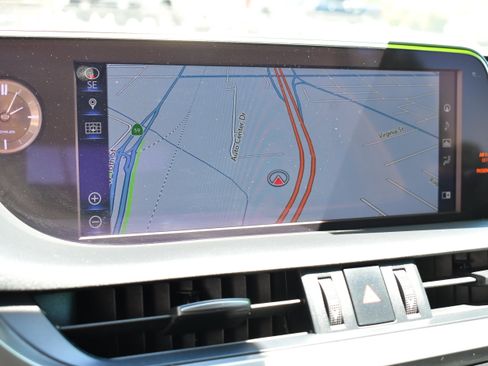 Used 2019 Lexus ES 300h w/ Premium Package FWD image 15