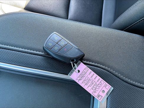 Used 2022 GMC Sierra 1500 SLT image 10