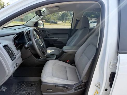Used 2020 GMC Canyon 2WD Crew Cab w/ Convenience Package image 6