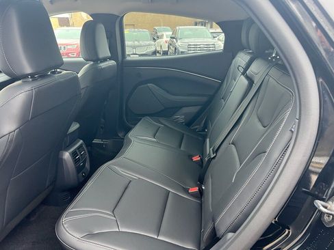 Used 2026 Ford Mustang Mach-E Premium AWD/4WD image 8