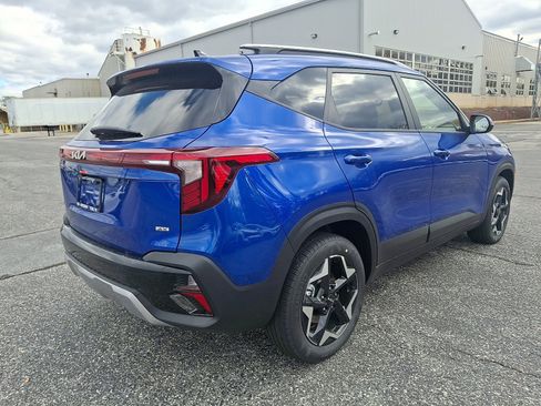 New 2026 Kia Seltos S image 8