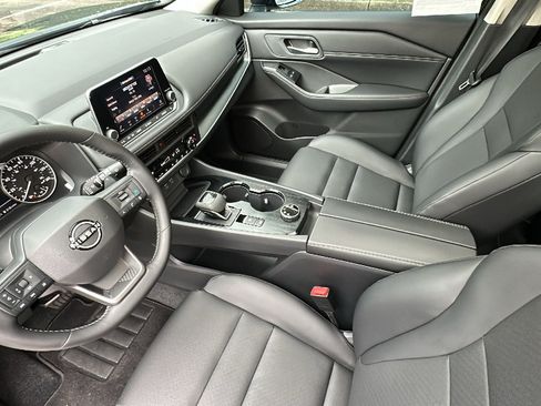 Used 2026 Nissan Rogue Dark Armor AWD/4WD image 21
