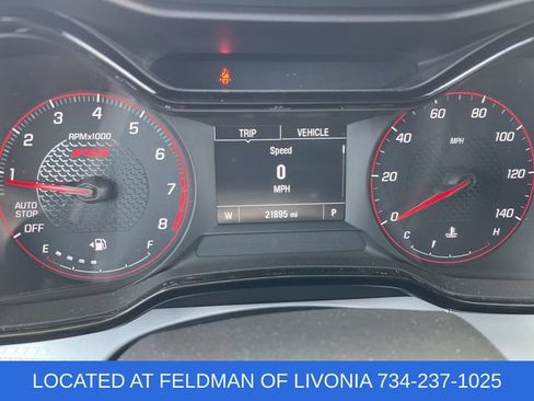 Certified 2024 Chevrolet Trax RS w/ Sunroof Package FWD image 12