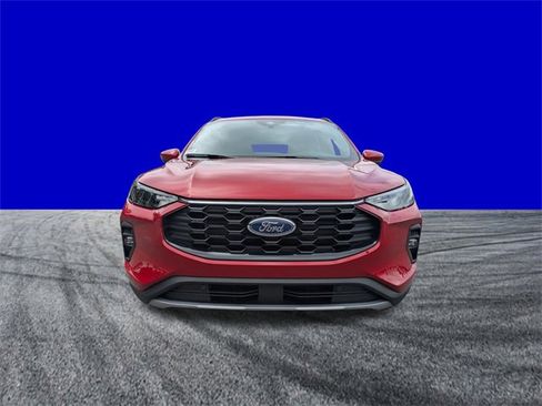 Certified 2026 Ford Escape ST-Line Select w/ Tech Pack #1 image 9