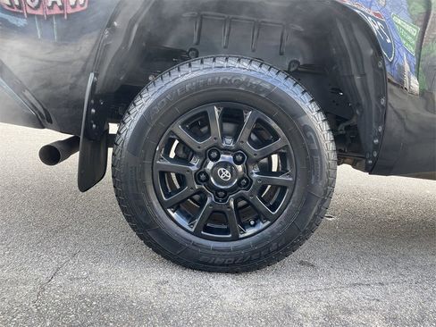 Used 2021 Toyota Tundra SR5 image 12
