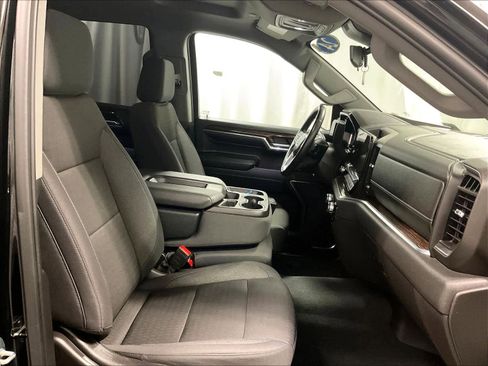 Used 2024 GMC Sierra 1500 Elevation image 11