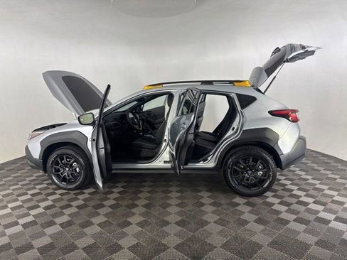 Used 2025 Subaru Crosstrek 2.5i Wilderness w/ Crosstrek Mirror Package AWD/4WD image 13
