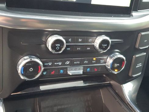 Used 2022 Ford F150 Lariat w/ Equipment Group 502A High AWD/4WD image 23