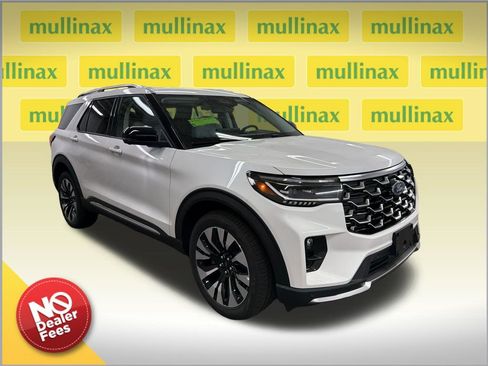 New 2026 Ford Explorer Platinum AWD/4WD image 1