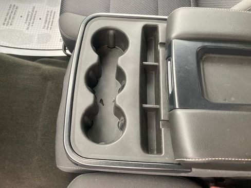 Used 2018 Chevrolet Silverado 1500 LT w/ All Star Edition image 30