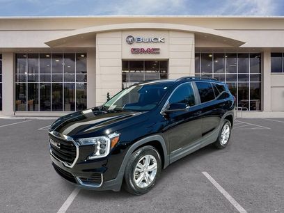 Used 2022 GMC Terrain SLE w/ Driver Convenience Package