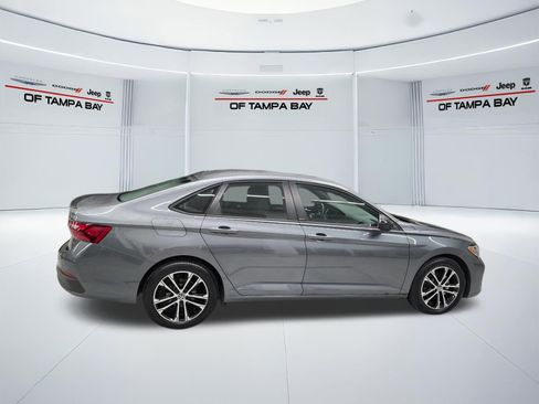 Used 2024 Volkswagen Jetta Sport FWD image 7