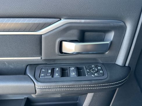 New 2026 RAM 3500 Big Horn AWD/4WD image 10