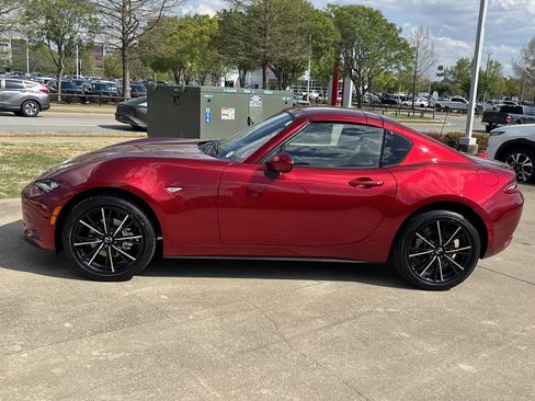 New 2026 MAZDA MX-5 Miata RF Grand Touring RWD image 9