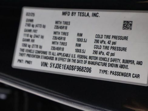 Used 2025 Tesla Model 3 Long Range image 40