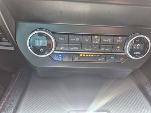Used 2021 Ford Expedition Max Limited AWD/4WD image 32