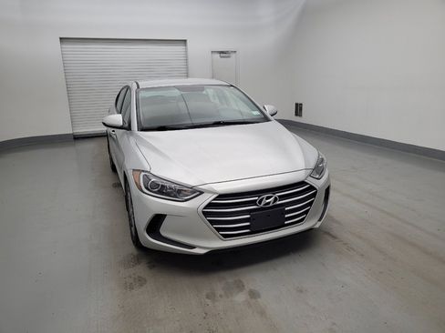Used 2018 Hyundai Elantra SEL FWD image 14