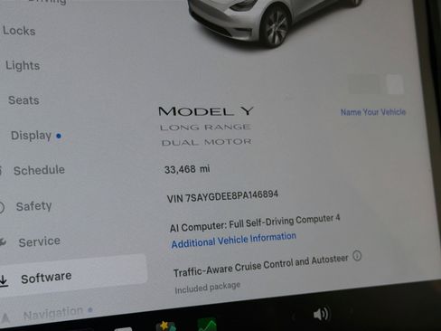 Used 2023 Tesla Model Y Long Range AWD/4WD image 8