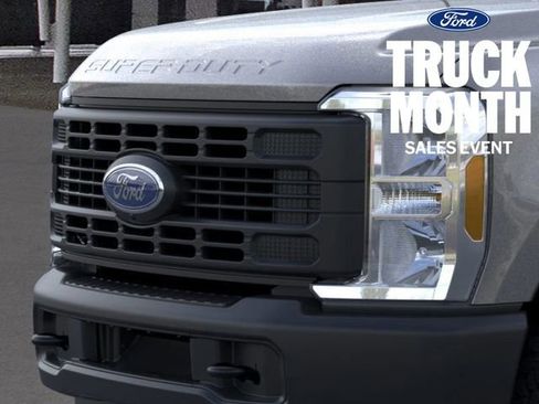 New 2026 Ford F350 XL w/ 360-Degree Camera Package image 17