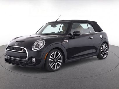 Used 2020 MINI Cooper S w/ Signature Upholstery Package