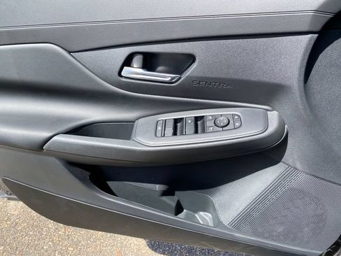 New 2026 Nissan Sentra SV w/ SV Convenience Package FWD image 13
