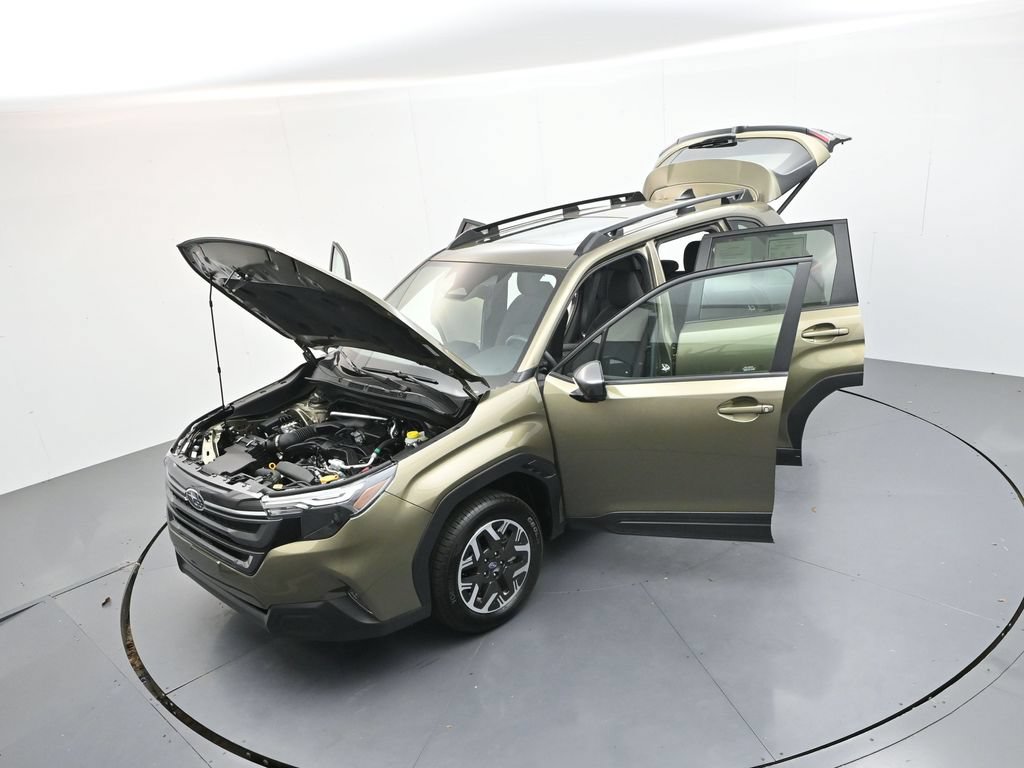 Used 2026 Subaru Forester Premium AWD/4WD image 36