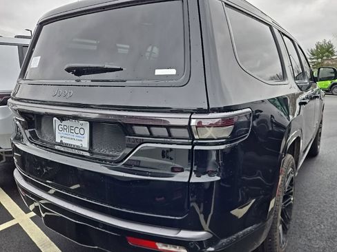 New 2026 Jeep Grand Wagoneer Limited AWD/4WD image 6