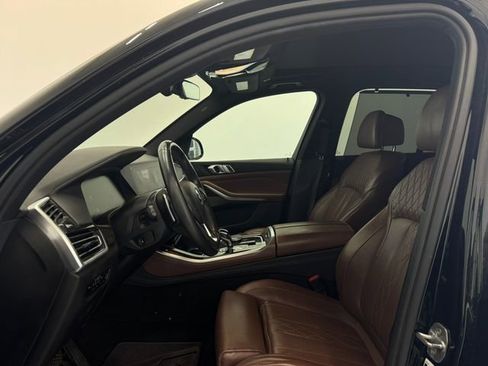 Used 2020 BMW X5 xDrive50i w/ Executive Package image 16