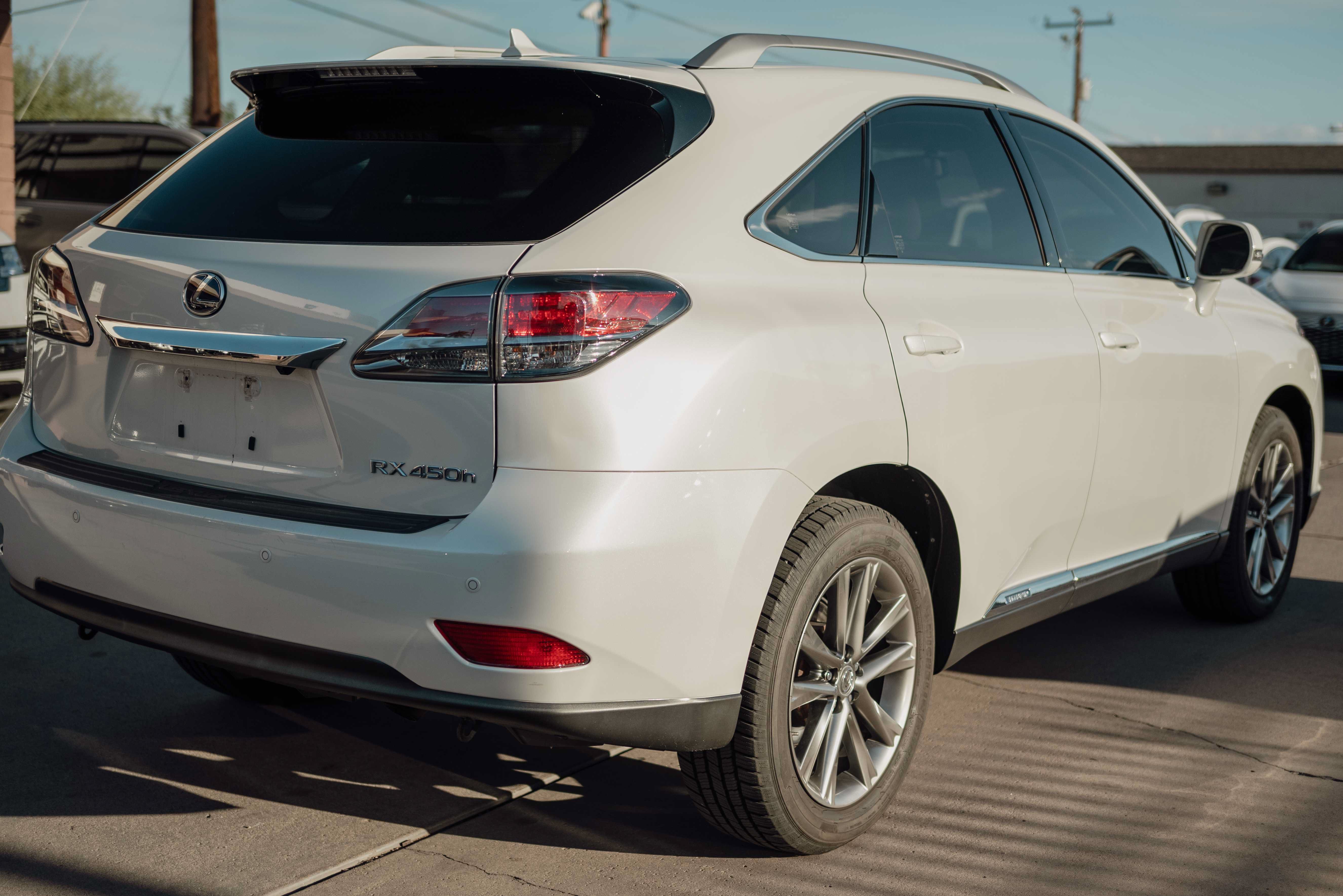 Used 2013 Lexus RX 450h AWD w/ Navigation Pkg image 5