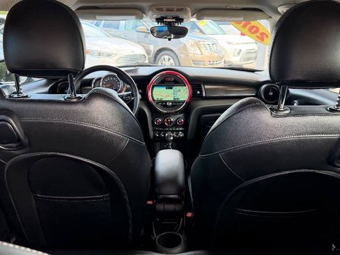 Used 2018 MINI Cooper S FWD image 12