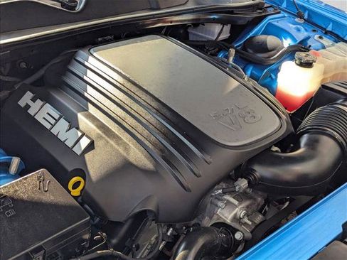 Used 2023 Dodge Challenger R/T w/ Plus Package image 23