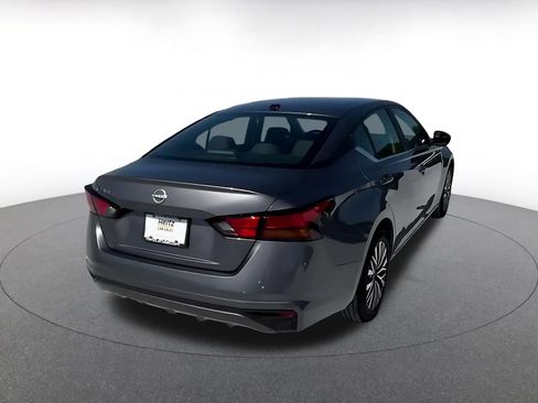 Used 2026 Nissan Altima 2.5 SV FWD image 14