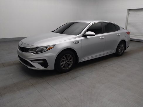 Used 2020 Kia Optima LX FWD image 2