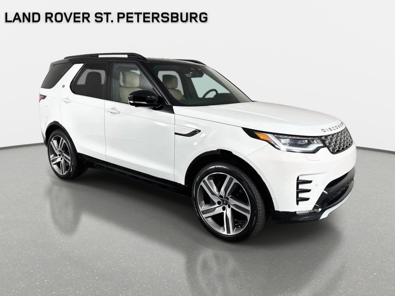 New 2026 Land Rover Discovery Limited Edition AWD/4WD image 3