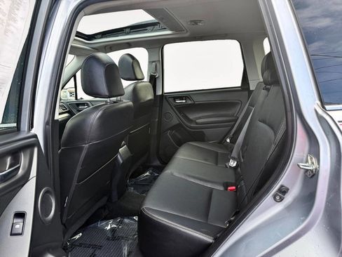 Used 2016 Subaru Forester 2.5i Limited image 10