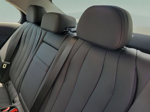New 2026 Mercedes-Benz E 350 Sedan image 9
