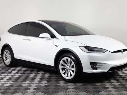 Used 2021 Tesla Model X Long Range AWD/4WD image 10