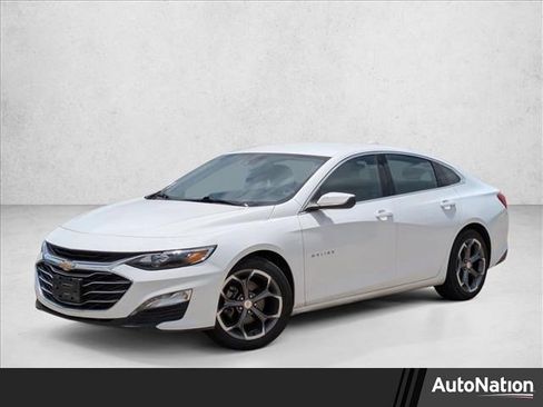 Used 2023 Chevrolet Malibu LT image 1