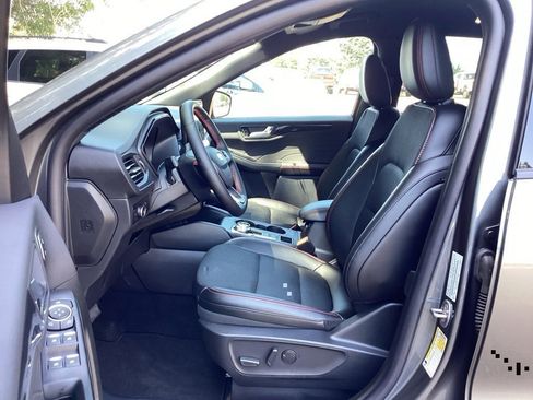 New 2025 Ford Escape ST-Line Elite image 26