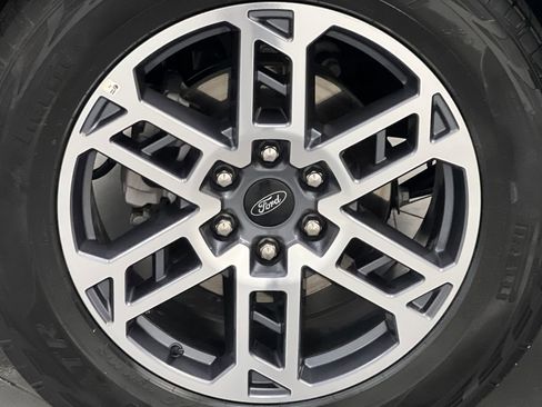 Used 2025 Ford Expedition Active AWD/4WD image 80
