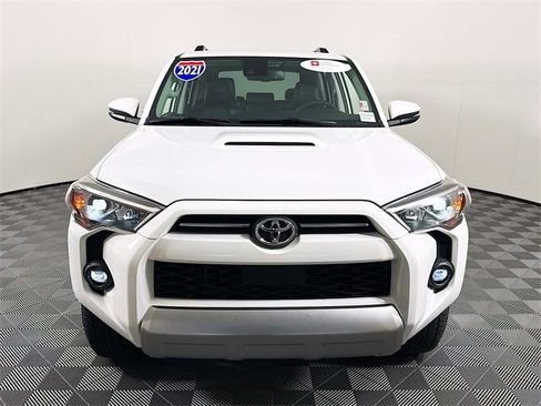 Used 2021 Toyota 4Runner TRD Off-Road Premium image 2