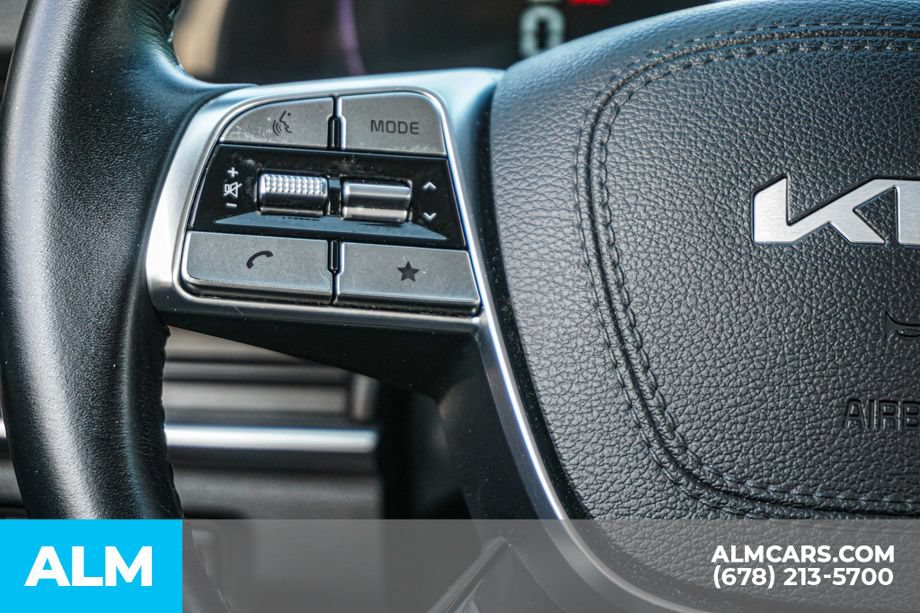 Used 2024 Kia Telluride LX FWD image 30